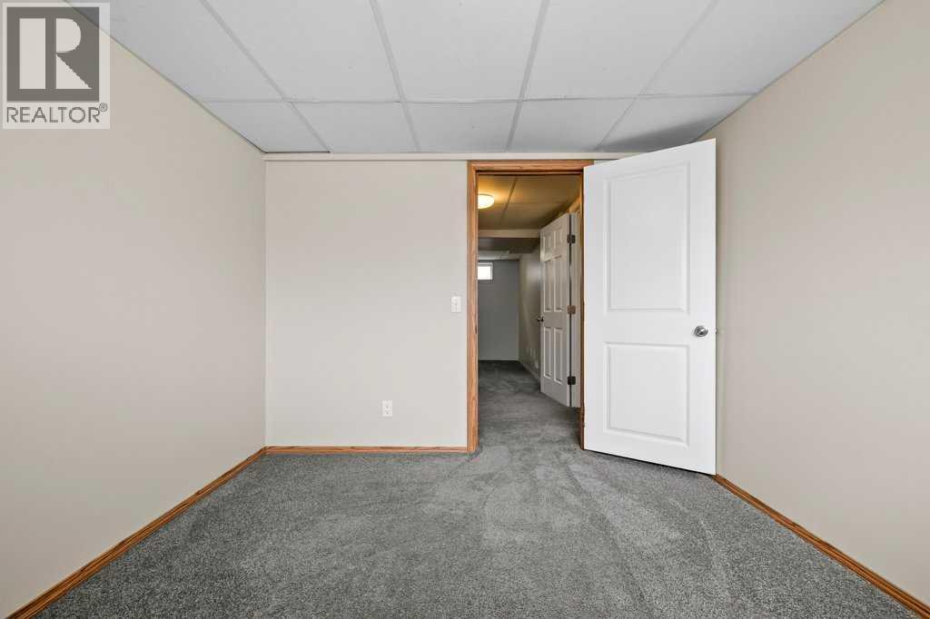 31, 12 Templewood Drive Ne, Calgary, Alberta  T1Y 4R7 - Photo 27 - A2300807