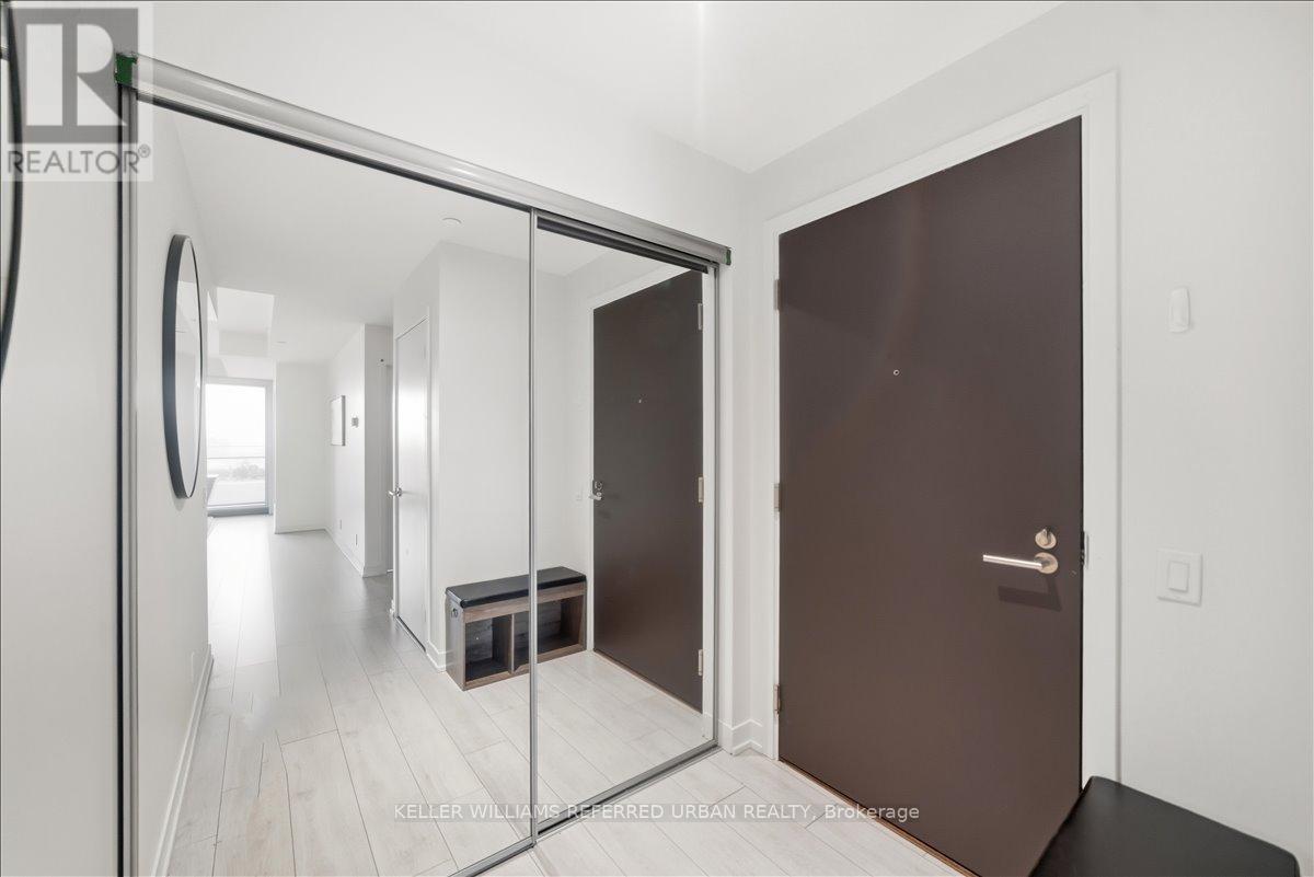 812 - 39 Mary Street, Barrie, Ontario  L4N 1S9 - Photo 3 - S13006788
