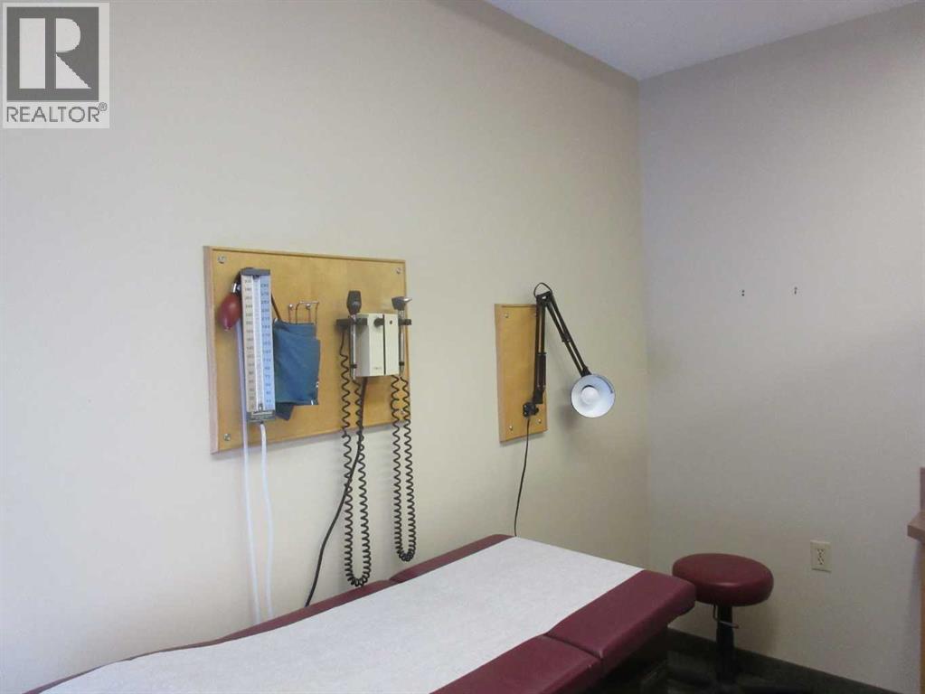 5127 49 Street, Rocky Mountain House, Alberta  T4T 1B8 - Photo 11 - A2299986