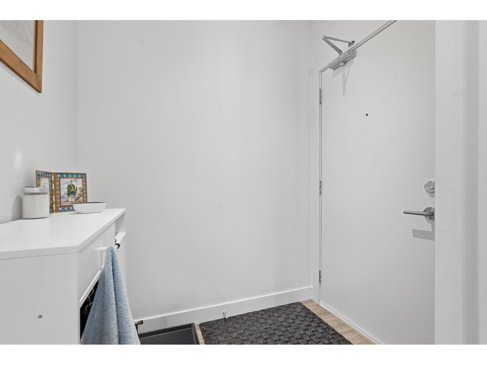 410 16388 64 Avenue, Surrey, British Columbia  V3S 6X6 - Photo 19 - R3112003