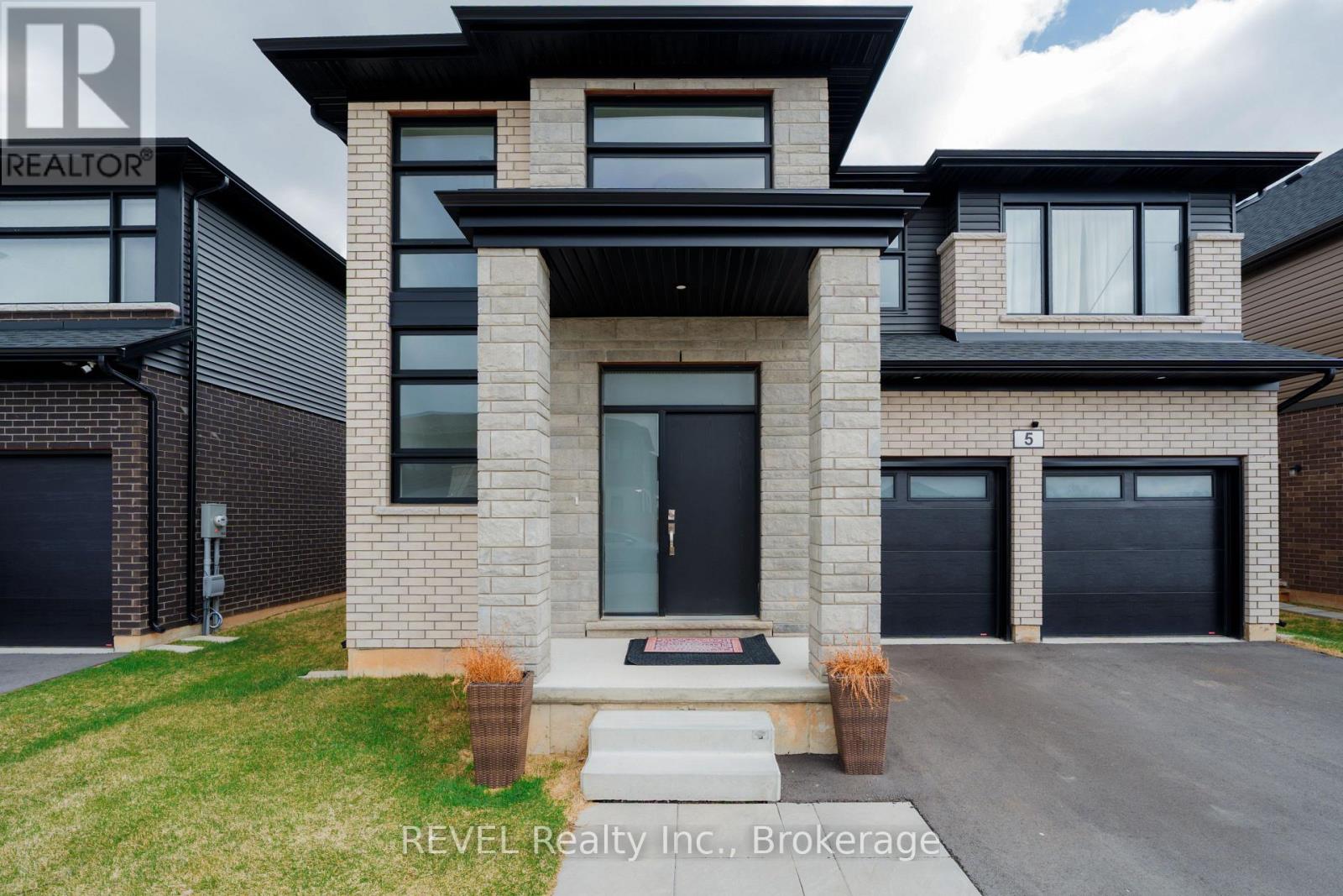 5 Samuel Avenue, Pelham, Ontario  L3E 0G9 - Photo 6 - X12988478