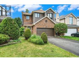 51 PEMBERTON CRESCENT, Ottawa, Ontario