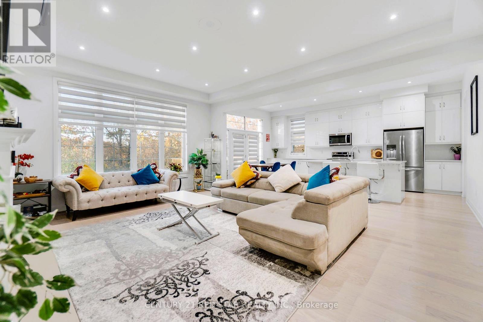 3251 Harasym Trail, Oakville, Ontario  L6M 5N6 - Photo 10 - W12996632