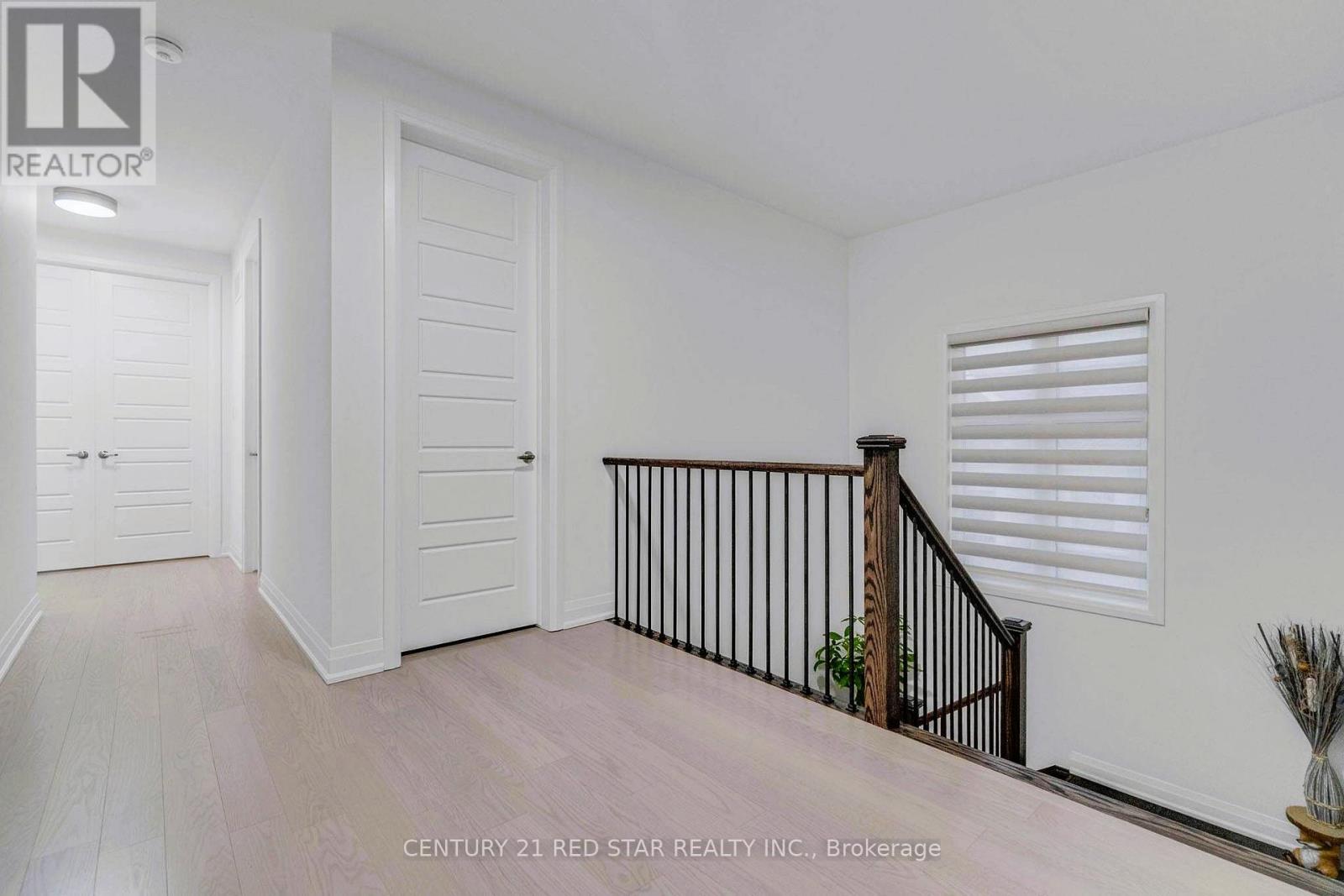 3251 Harasym Trail, Oakville, Ontario  L6M 5N6 - Photo 19 - W12996632