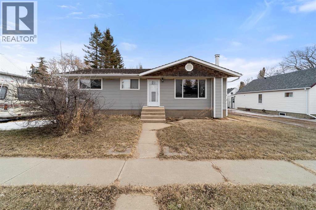 4925 49 Street, Killam, Alberta  T0B 2L0 - Photo 1 - A2301669