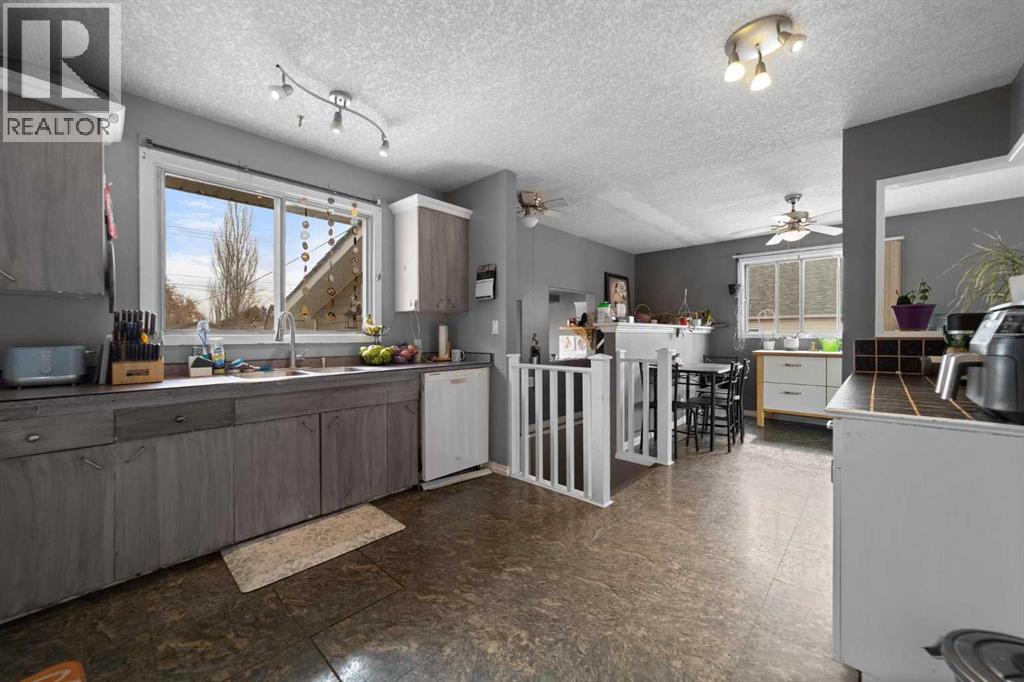 4925 49 Street, Killam, Alberta  T0B 2L0 - Photo 7 - A2301669