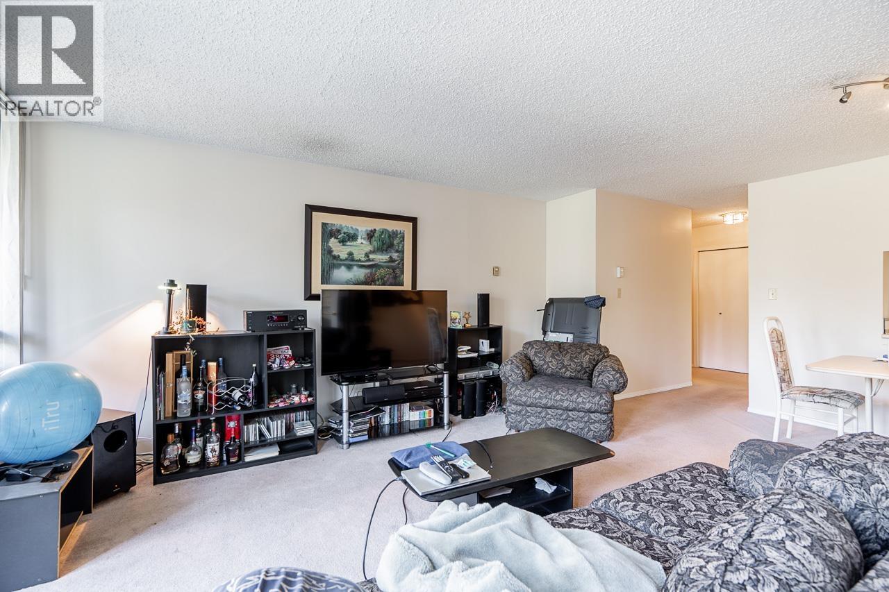 401 121 Tenth Street, New Westminster, British Columbia  V3M 3X7 - Photo 11 - R3112503