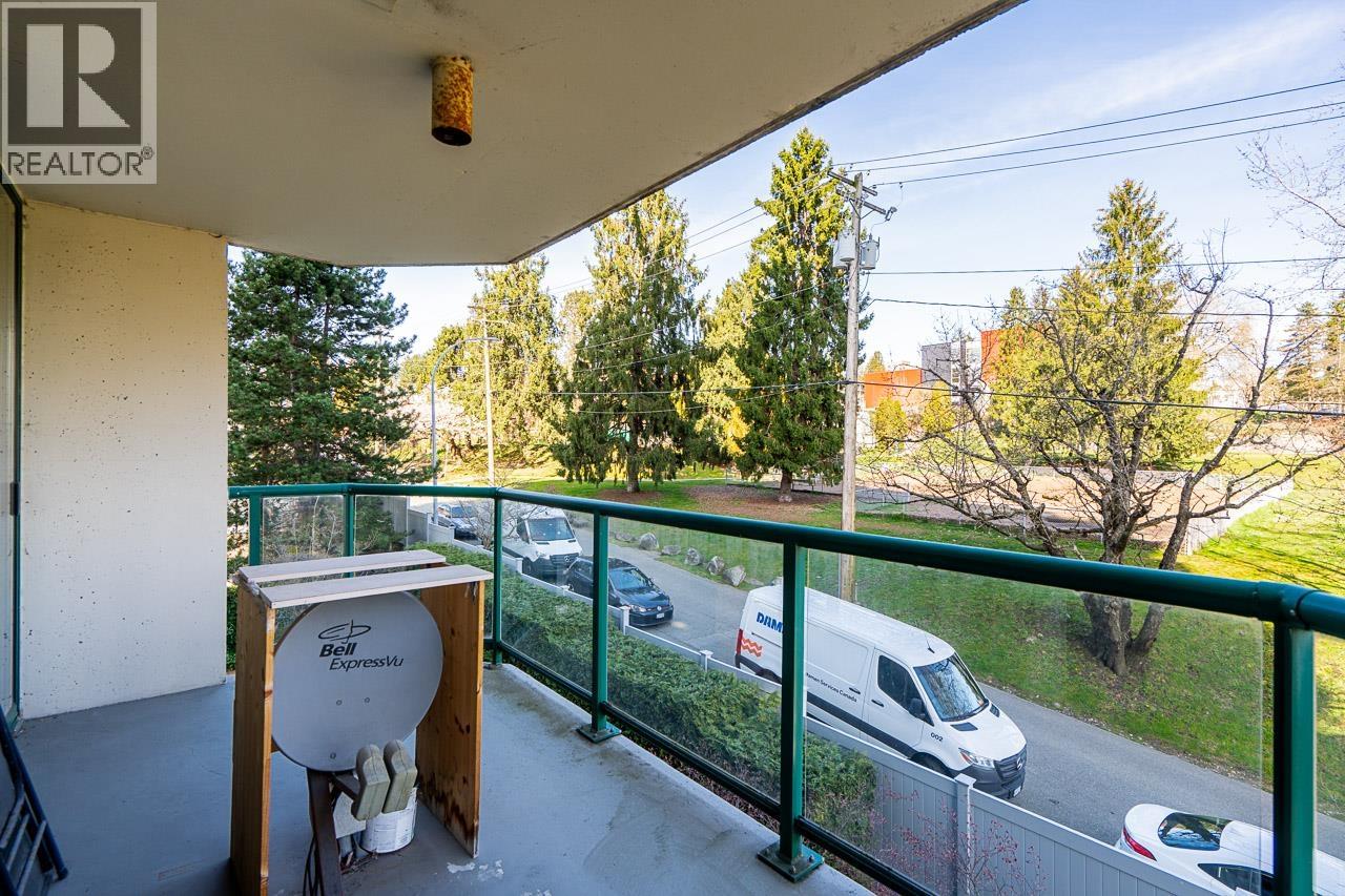 401 121 Tenth Street, New Westminster, British Columbia  V3M 3X7 - Photo 31 - R3112503