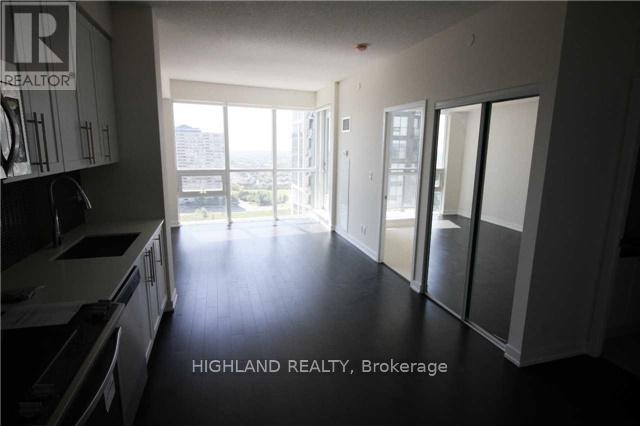 1610 - 510 Curran Place, Mississauga, Ontario  L5B 0J8 - Photo 8 - W13010328