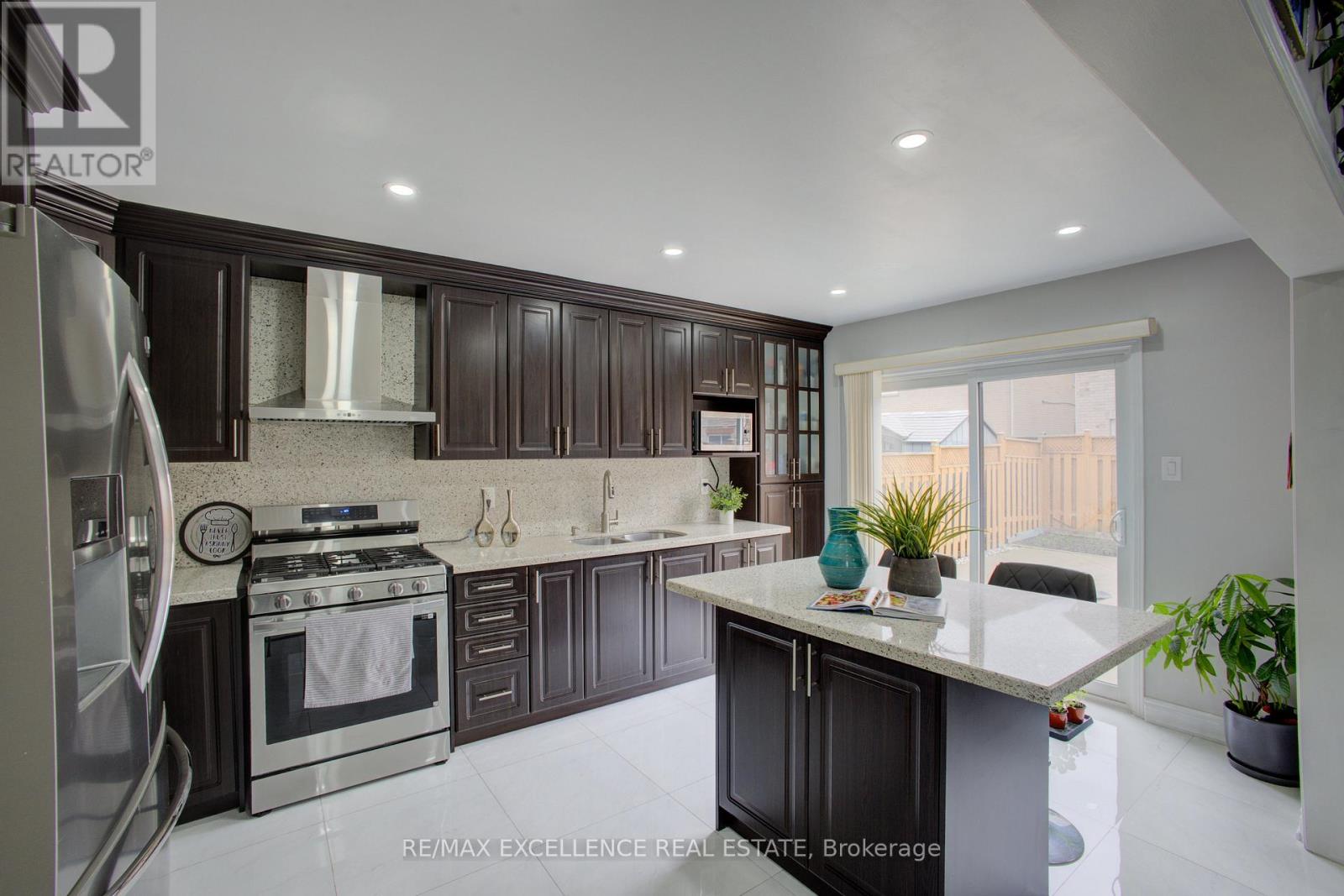 5 Wildsky Road, Brampton, Ontario  L6Y 5P6 - Photo 16 - W13010308