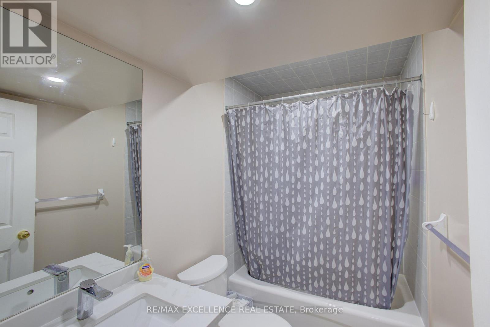 5 Wildsky Road, Brampton, Ontario  L6Y 5P6 - Photo 37 - W13010308