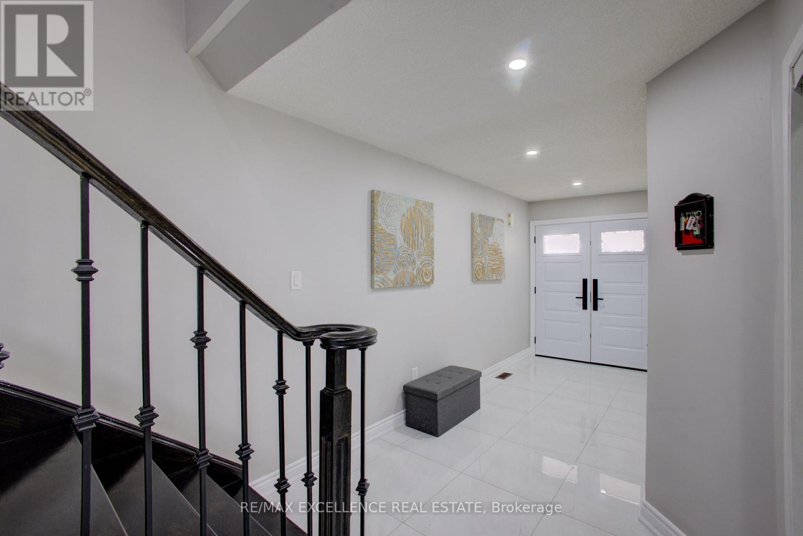 5 Wildsky Road, Brampton, Ontario  L6Y 5P6 - Photo 5 - W13010308