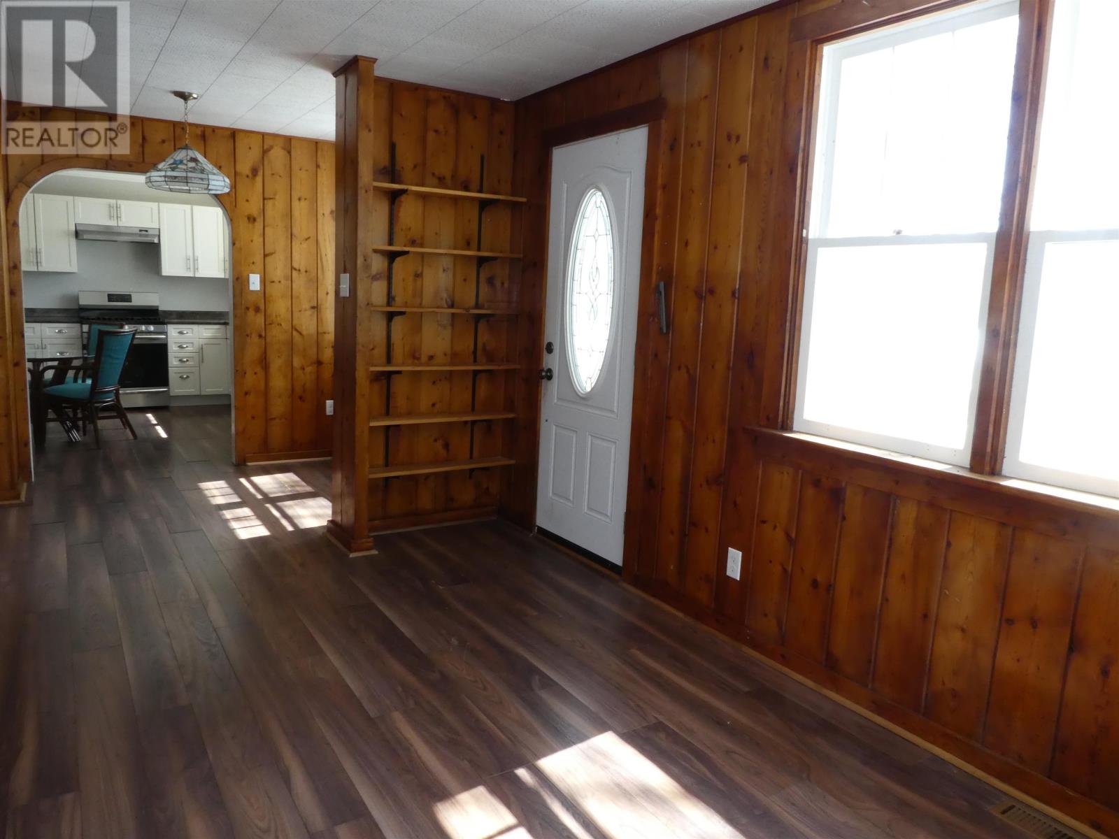 102 Cedar Cres, Longlac, Ontario  P0T 2A0 - Photo 10 - TB2600721