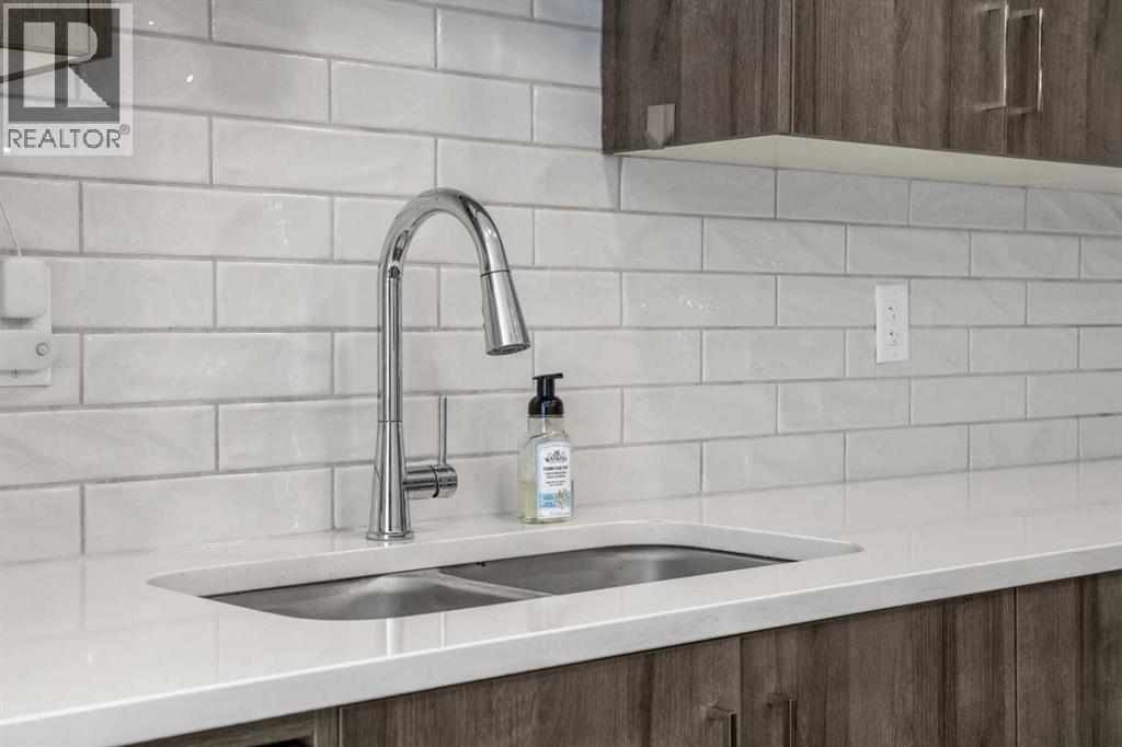 210, 660 Shawnee Square Sw, Calgary, Alberta  T2Y 0X6 - Photo 13 - A2282647