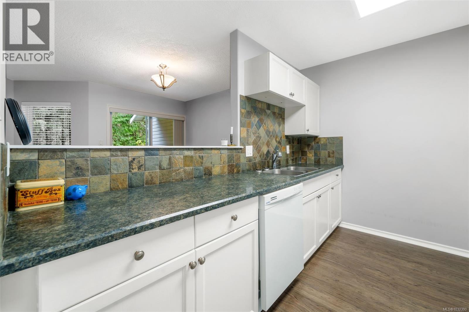 8 300 Grosskleg Way, Lake Cowichan, British Columbia  V0R 2G0 - Photo 14 - 1032390