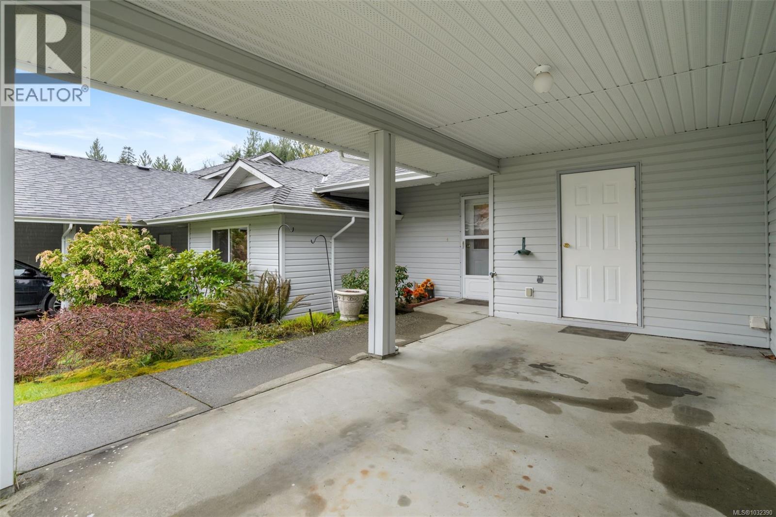 8 300 Grosskleg Way, Lake Cowichan, British Columbia  V0R 2G0 - Photo 5 - 1032390