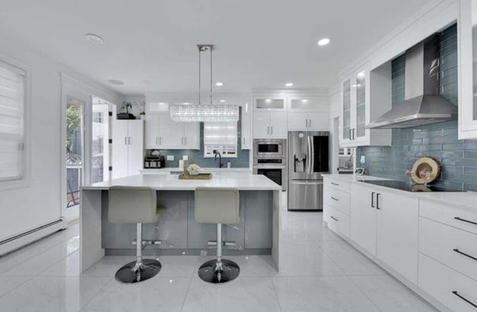 8825 131 Street, Surrey, British Columbia  V3V 0A8 - Photo 10 - R3112300