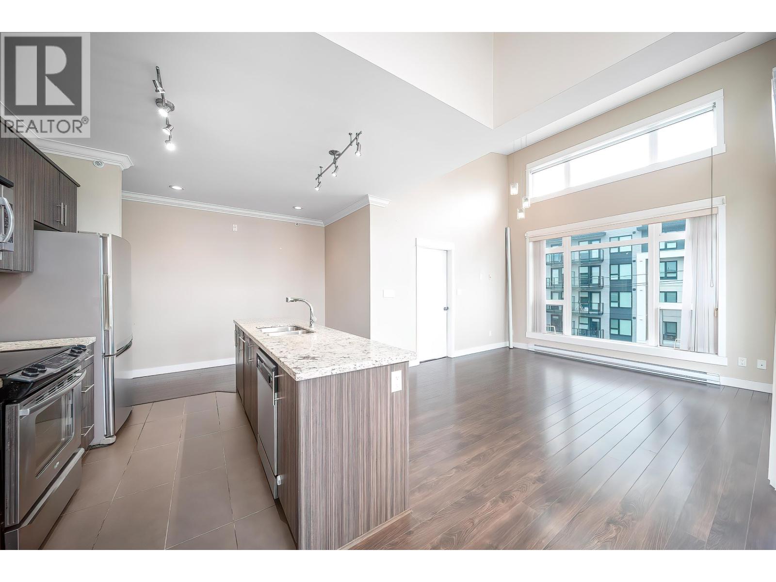 403 6888 Royal Oak Avenue, Burnaby, British Columbia  V5J 4J2 - Photo 5 - R3112201