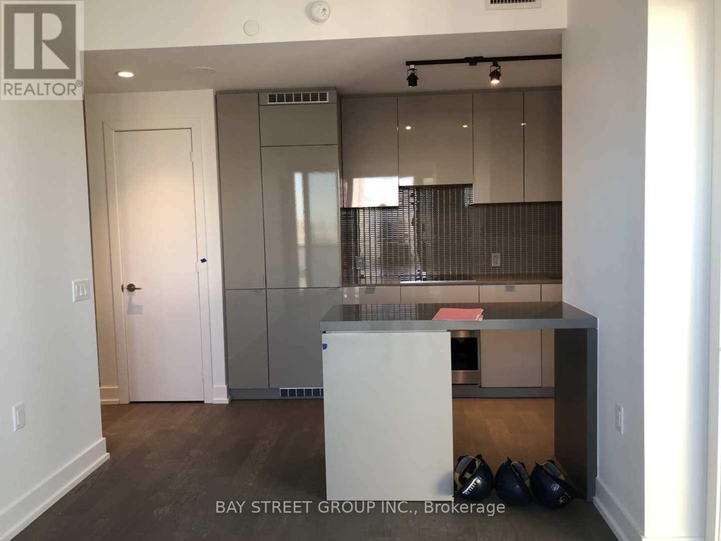 4503 - 7 Grenville Street, Toronto, Ontario  M4Y 1A1 - Photo 4 - C13010354