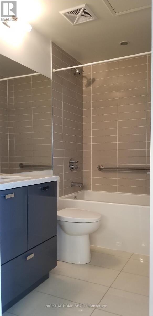 1003 - 290 Adelaide Street W, Toronto, Ontario  M5V 1P6 - Photo 6 - C13010358