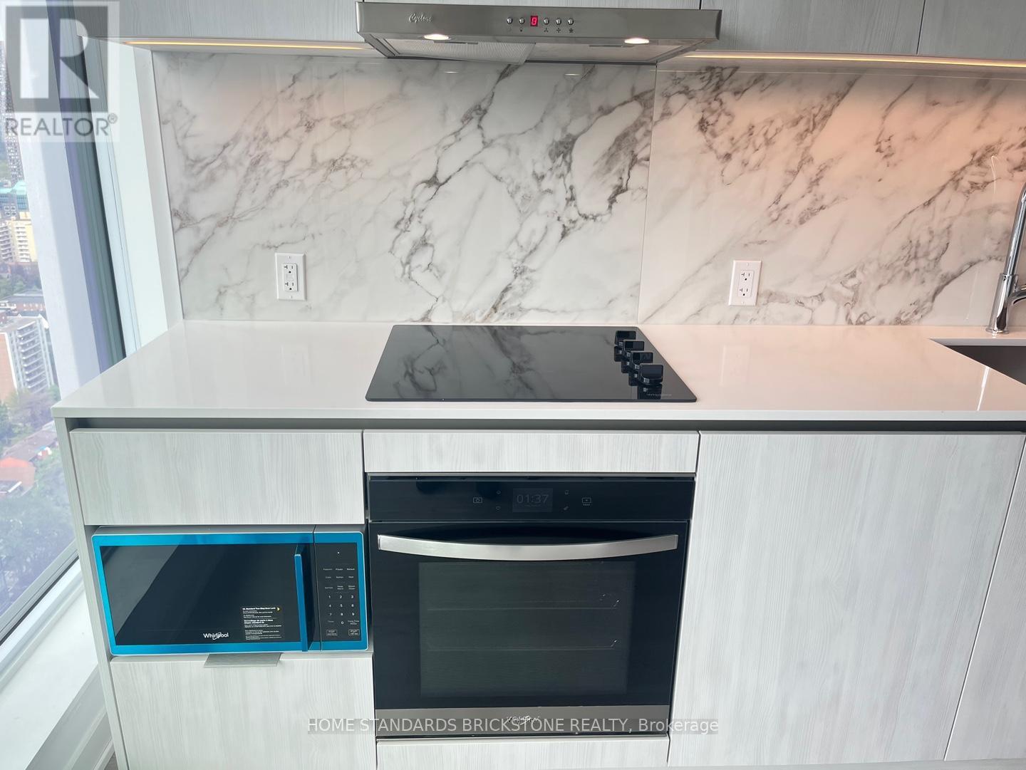 4005 - 8 Wellesley West Street, Toronto, Ontario  M4Y 0J5 - Photo 14 - C13010360