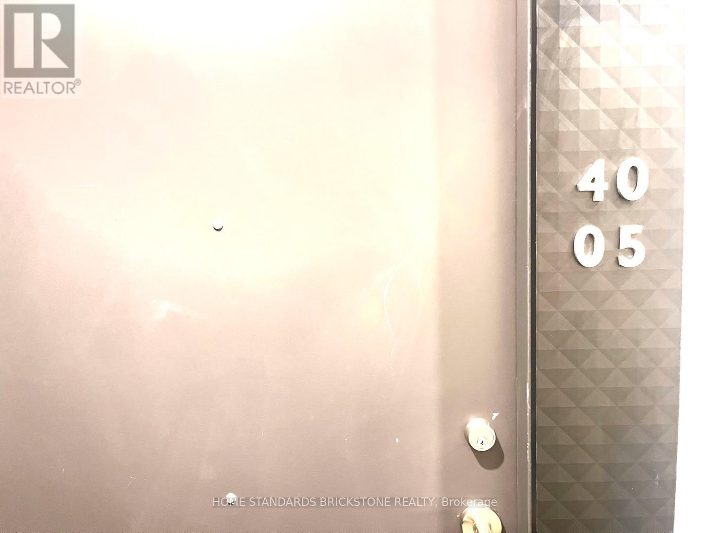 4005 - 8 Wellesley West Street, Toronto, Ontario  M4Y 0J5 - Photo 4 - C13010360