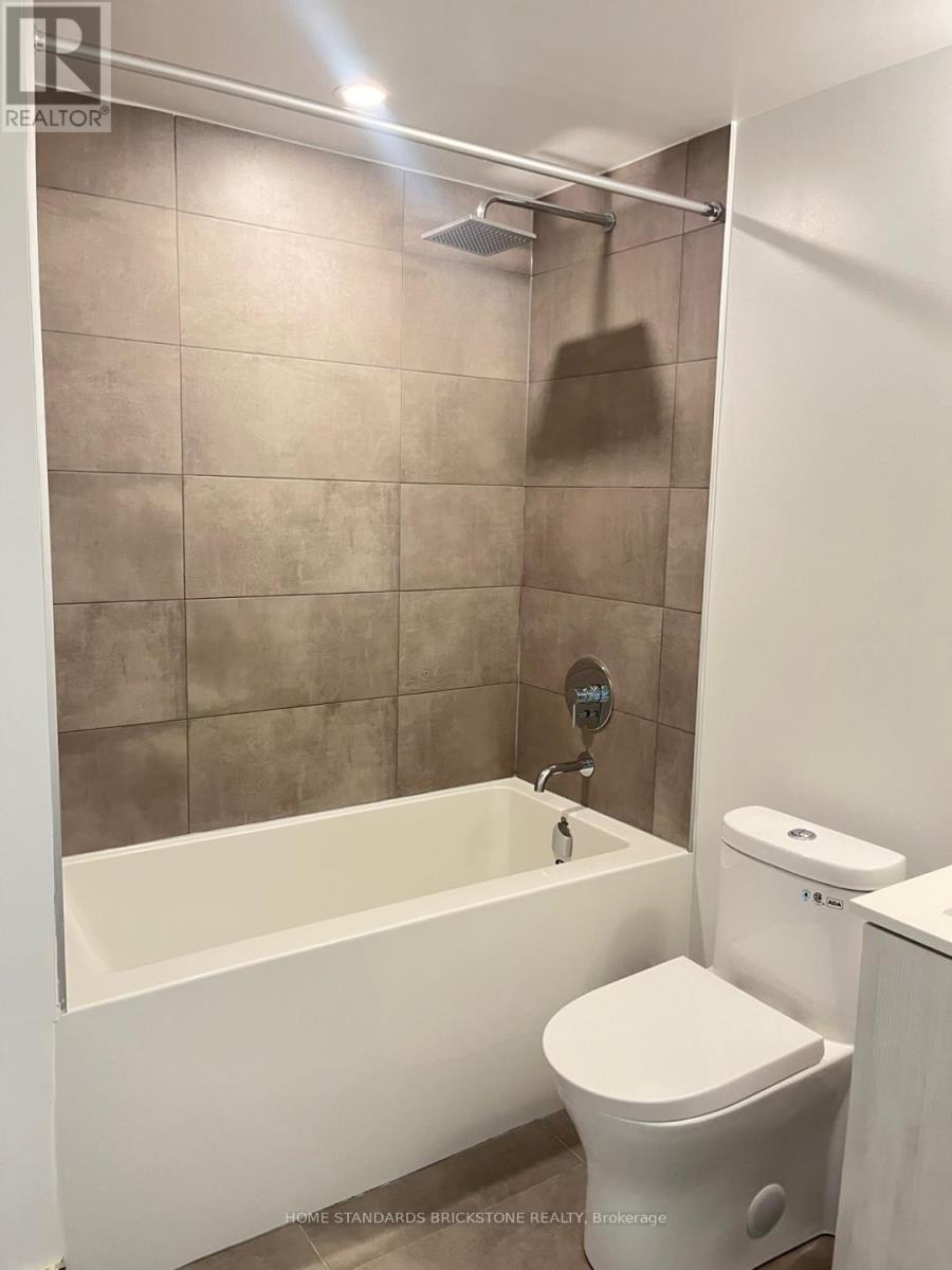 4005 - 8 Wellesley West Street, Toronto, Ontario  M4Y 0J5 - Photo 9 - C13010360