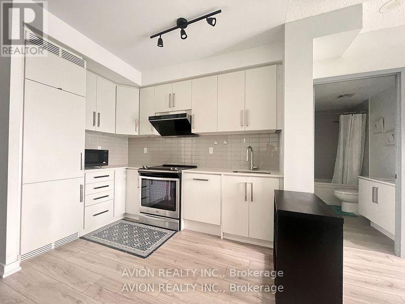 3102 - 5180 Yonge Street, Toronto, Ontario  M2N 5P6 - Photo 2 - C13010374