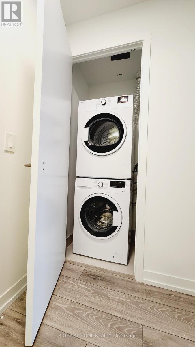 536 - 2020 Bathurst Street, Toronto, Ontario  M5P 0A6 - Photo 12 - C13010378