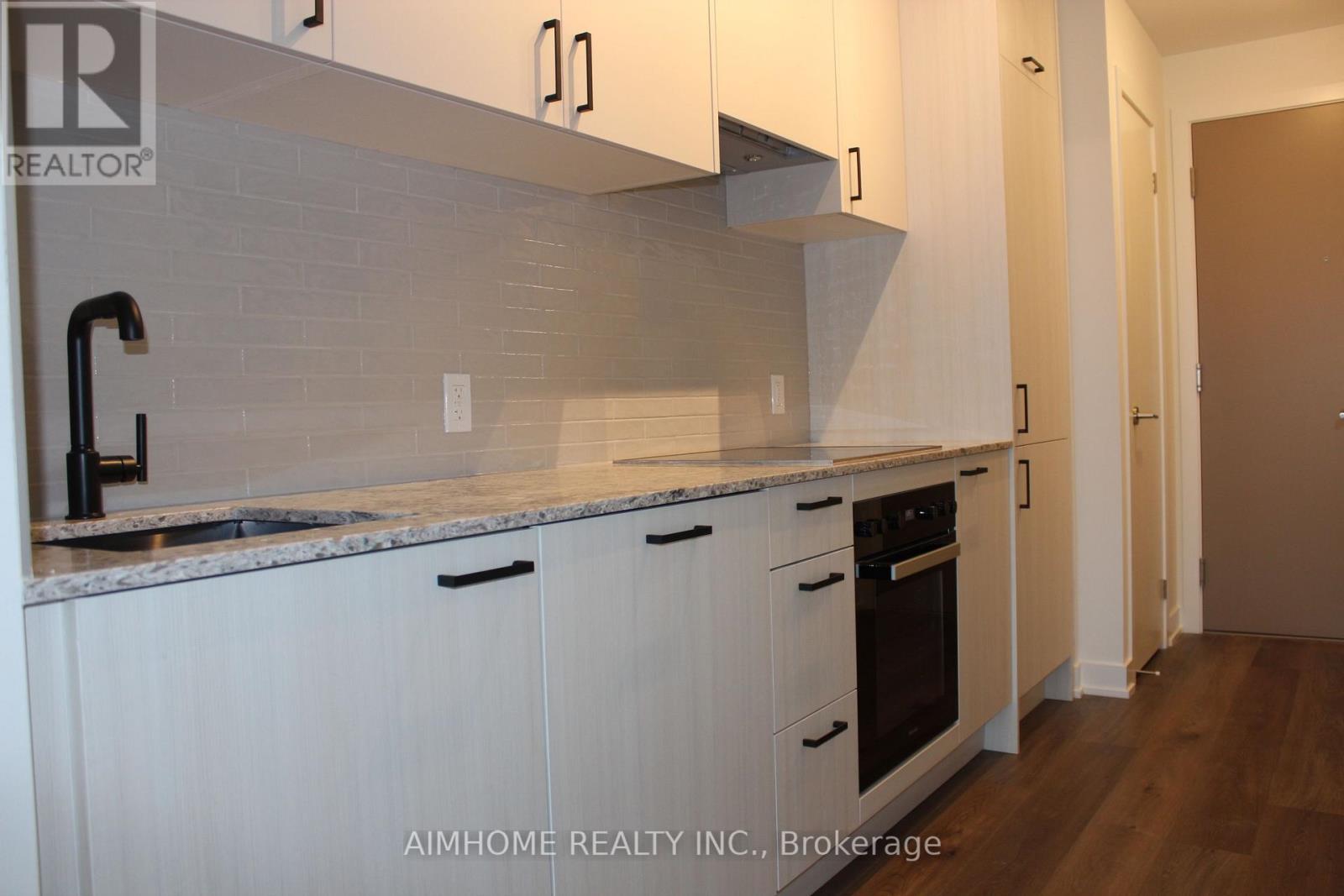 1708 - 5 Quarrington Lane, Toronto, Ontario  M3C 0S5 - Photo 7 - C13010380