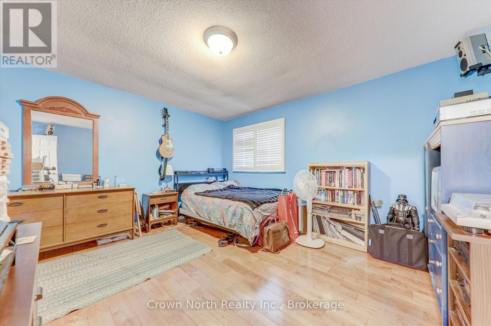 17 Plumrose Boulevard, Toronto, Ontario  M1E 5E8 - Photo 27 - E13010356