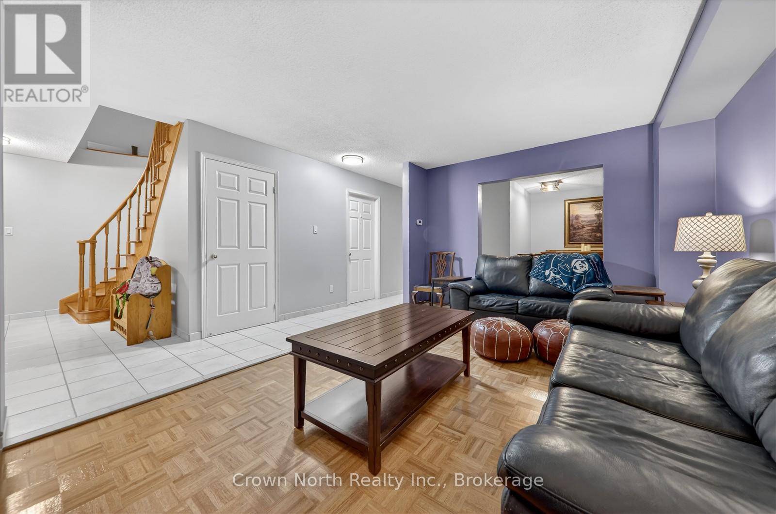 17 Plumrose Boulevard, Toronto, Ontario  M1E 5E8 - Photo 9 - E13010356