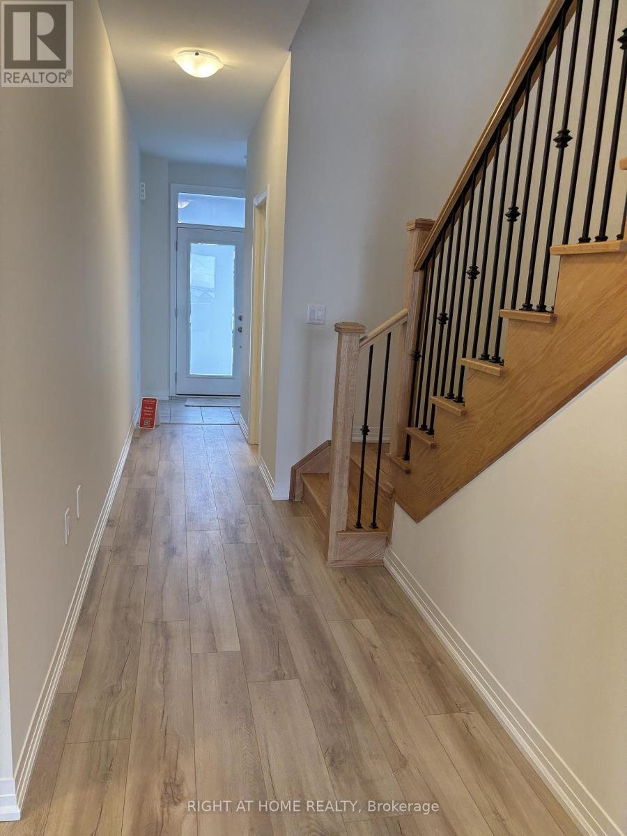 2609 Hibiscus Drive W, Pickering, Ontario  L1X 0L8 - Photo 12 - E13010368