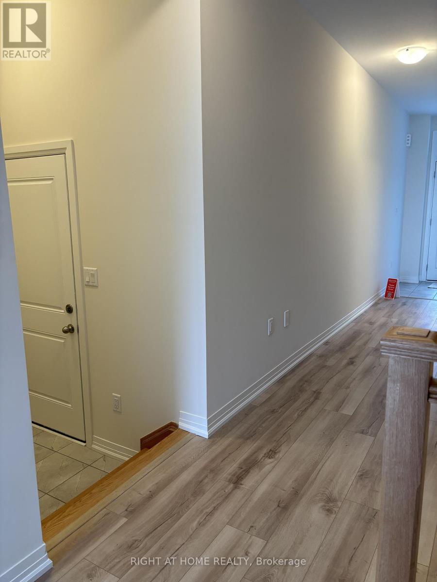 2609 Hibiscus Drive W, Pickering, Ontario  L1X 0L8 - Photo 13 - E13010368