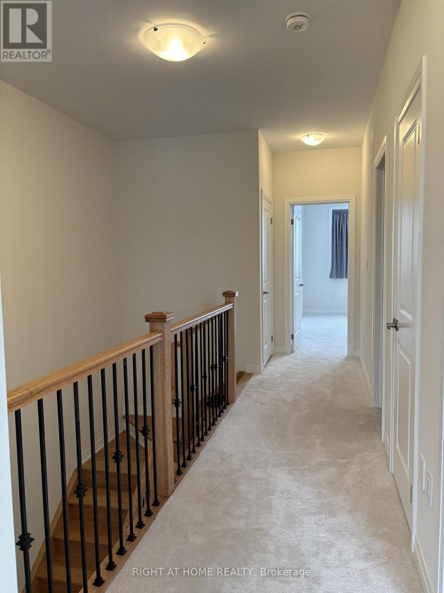 2609 Hibiscus Drive W, Pickering, Ontario  L1X 0L8 - Photo 2 - E13010368