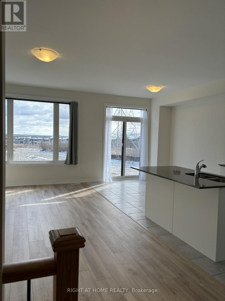 2609 Hibiscus Drive W, Pickering, Ontario  L1X 0L8 - Photo 8 - E13010368