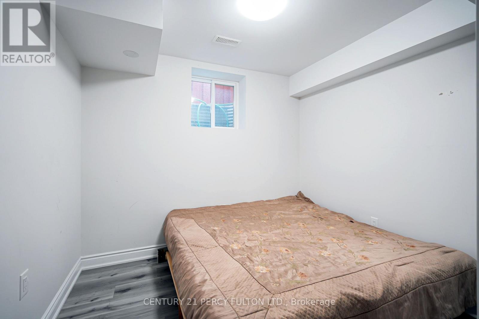 26 Gabrielle Drive, Brampton, Ontario  L7A 2A2 - Photo 11 - W13010350