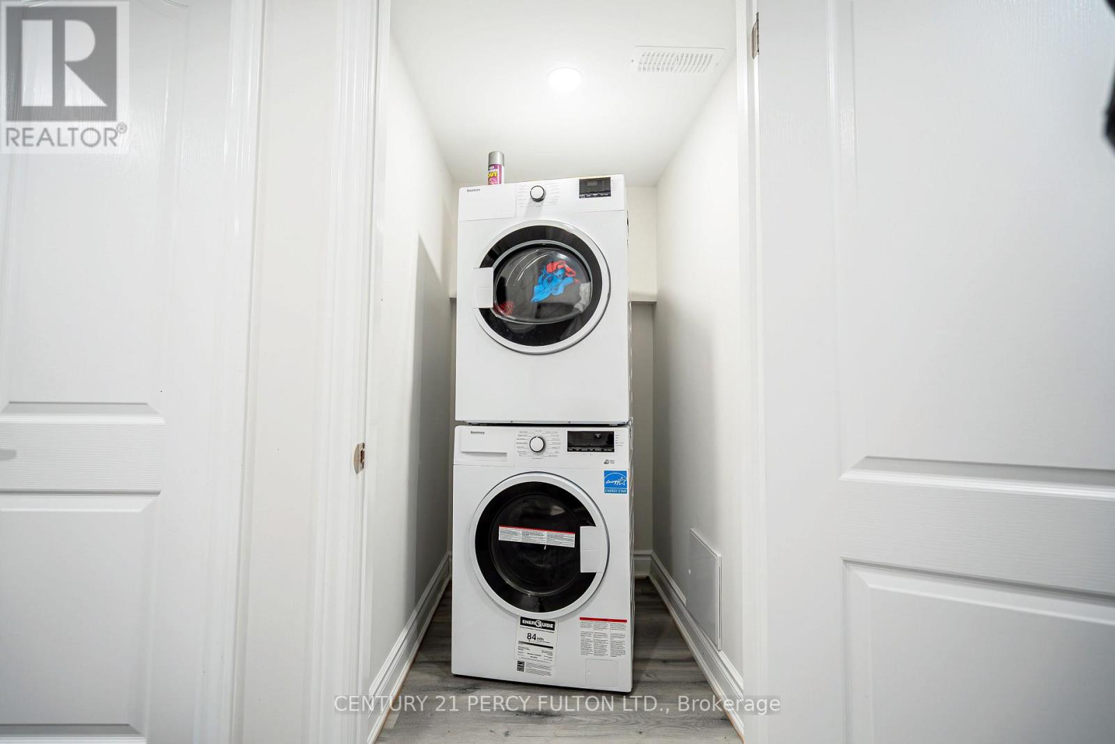 26 Gabrielle Drive, Brampton, Ontario  L7A 2A2 - Photo 21 - W13010350