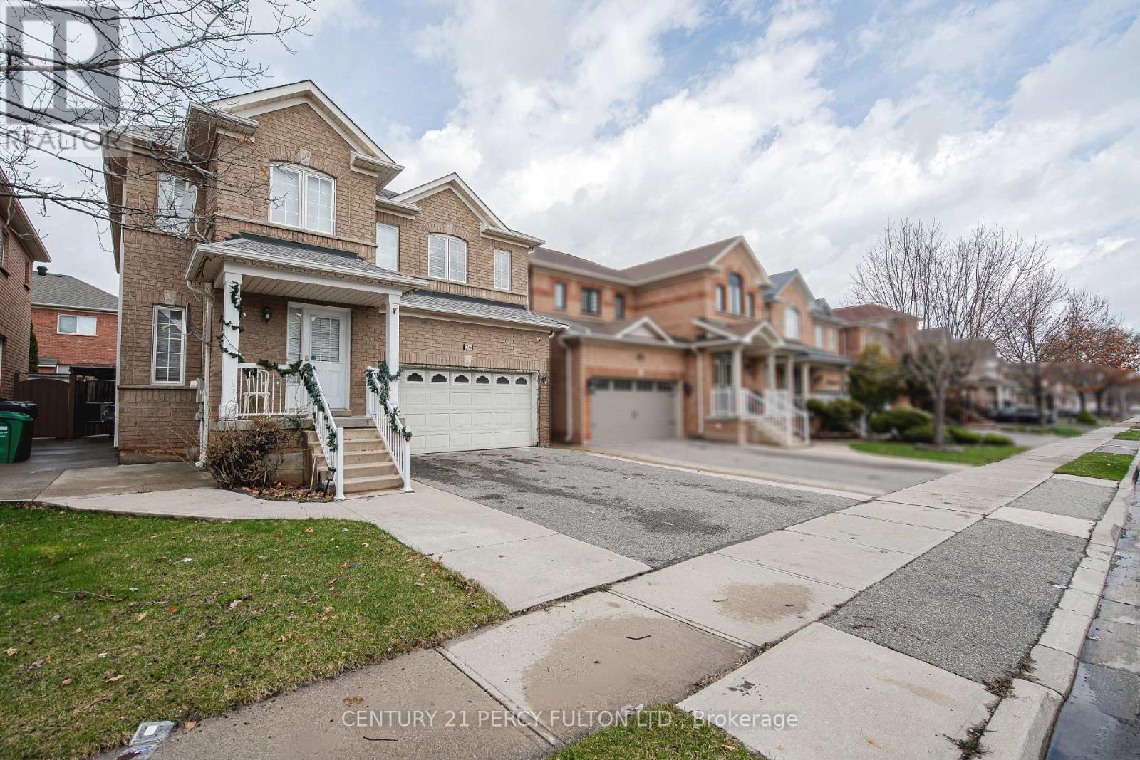 26 Gabrielle Drive, Brampton, Ontario  L7A 2A2 - Photo 3 - W13010350