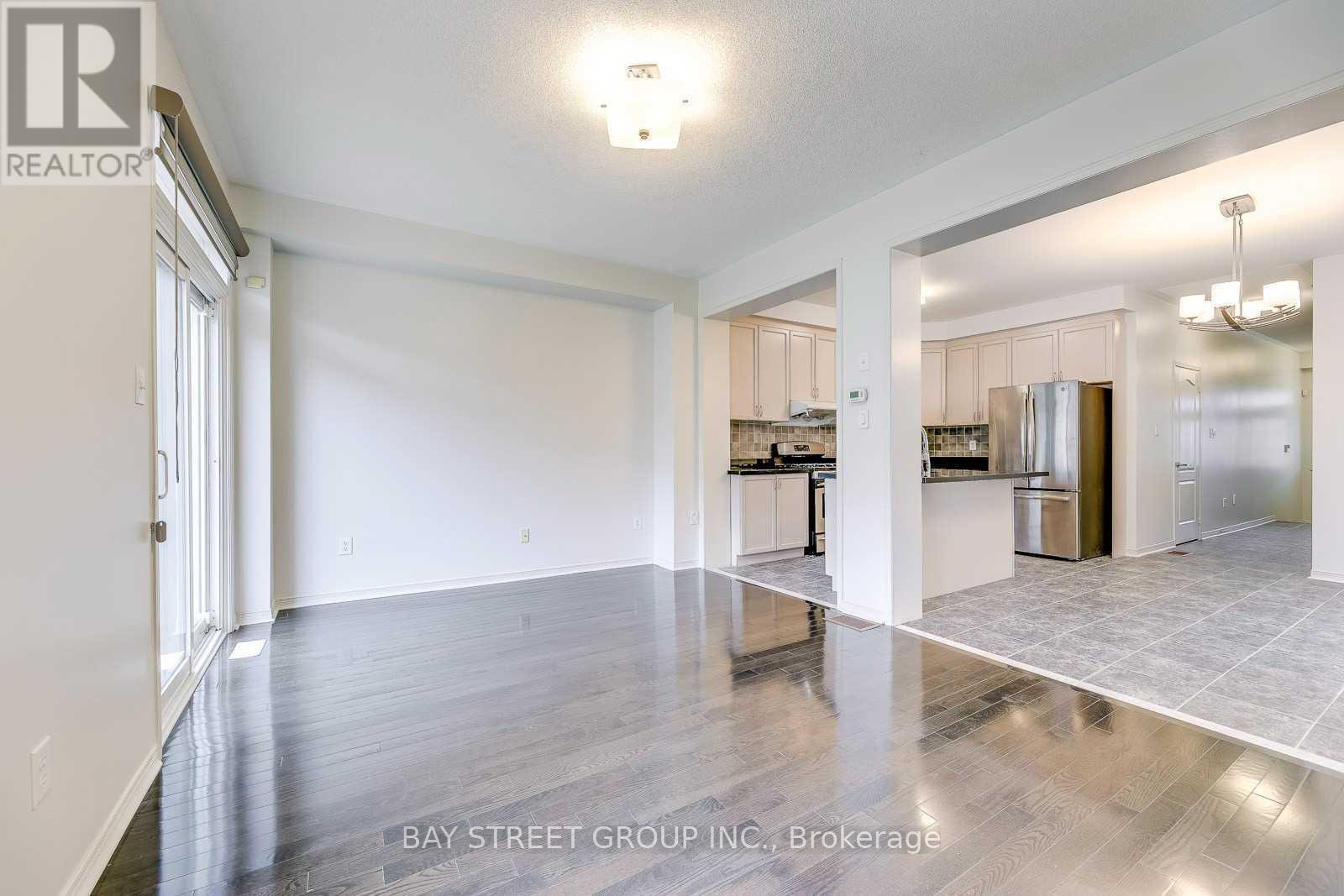 2278 Stone Glen Crescent, Oakville, Ontario  L6M 0C8 - Photo 11 - W13010386