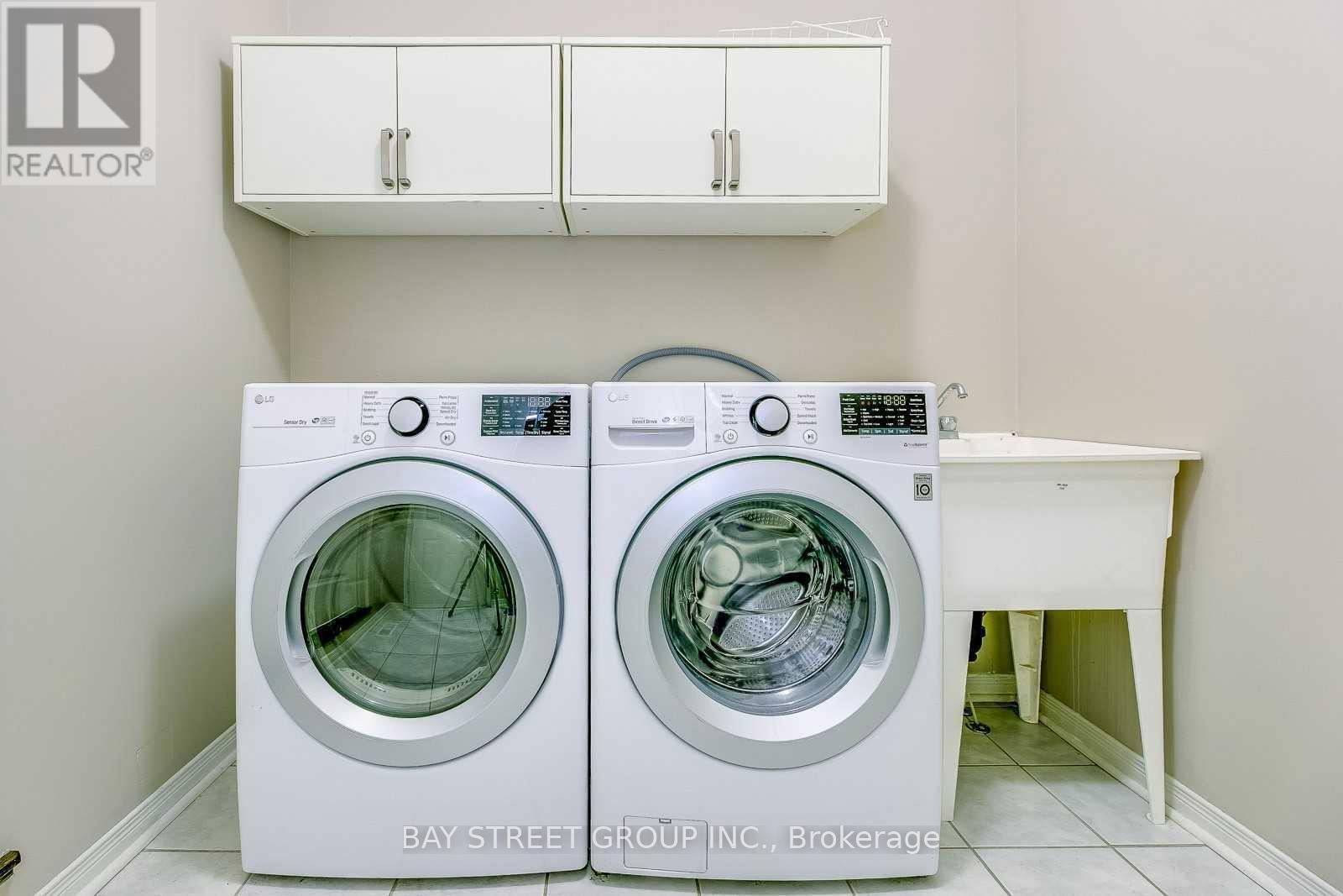 2278 Stone Glen Crescent, Oakville, Ontario  L6M 0C8 - Photo 14 - W13010386