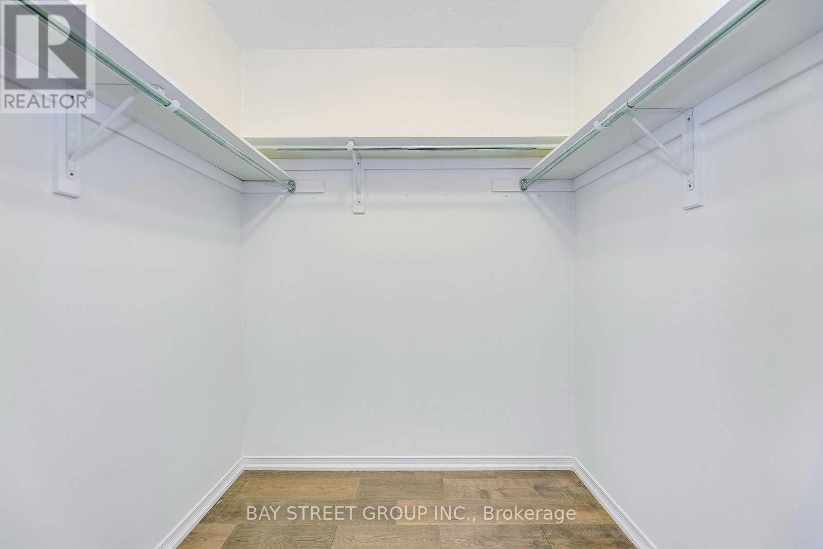 2278 Stone Glen Crescent, Oakville, Ontario  L6M 0C8 - Photo 21 - W13010386