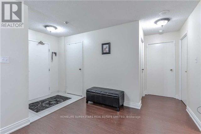 1212 - 1 Rowntree Road, Toronto, Ontario  M9V 5G7 - Photo 5 - W13010388