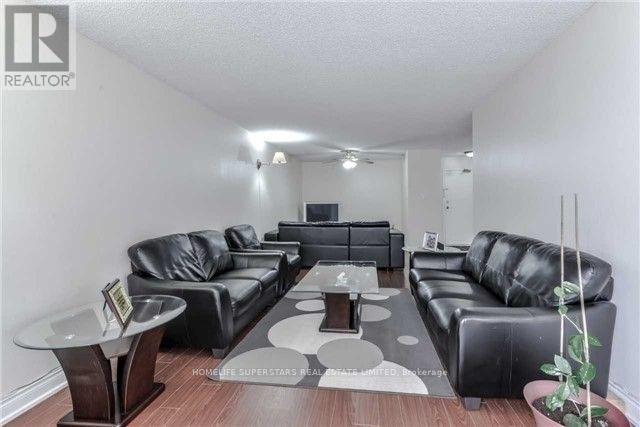 1212 - 1 Rowntree Road, Toronto, Ontario  M9V 5G7 - Photo 7 - W13010388