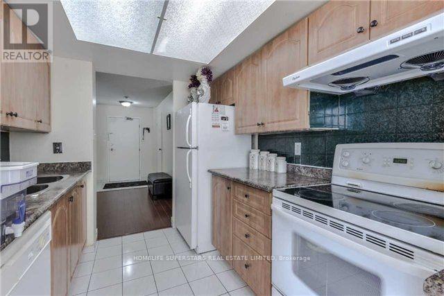 1212 - 1 Rowntree Road, Toronto, Ontario  M9V 5G7 - Photo 9 - W13010388