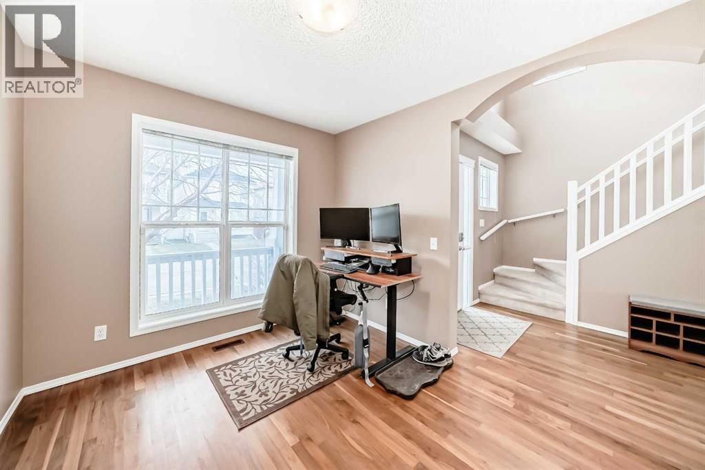 273 Tuscany Springs Way Nw, Calgary, Alberta  T3L 2X7 - Photo 6 - A2302392