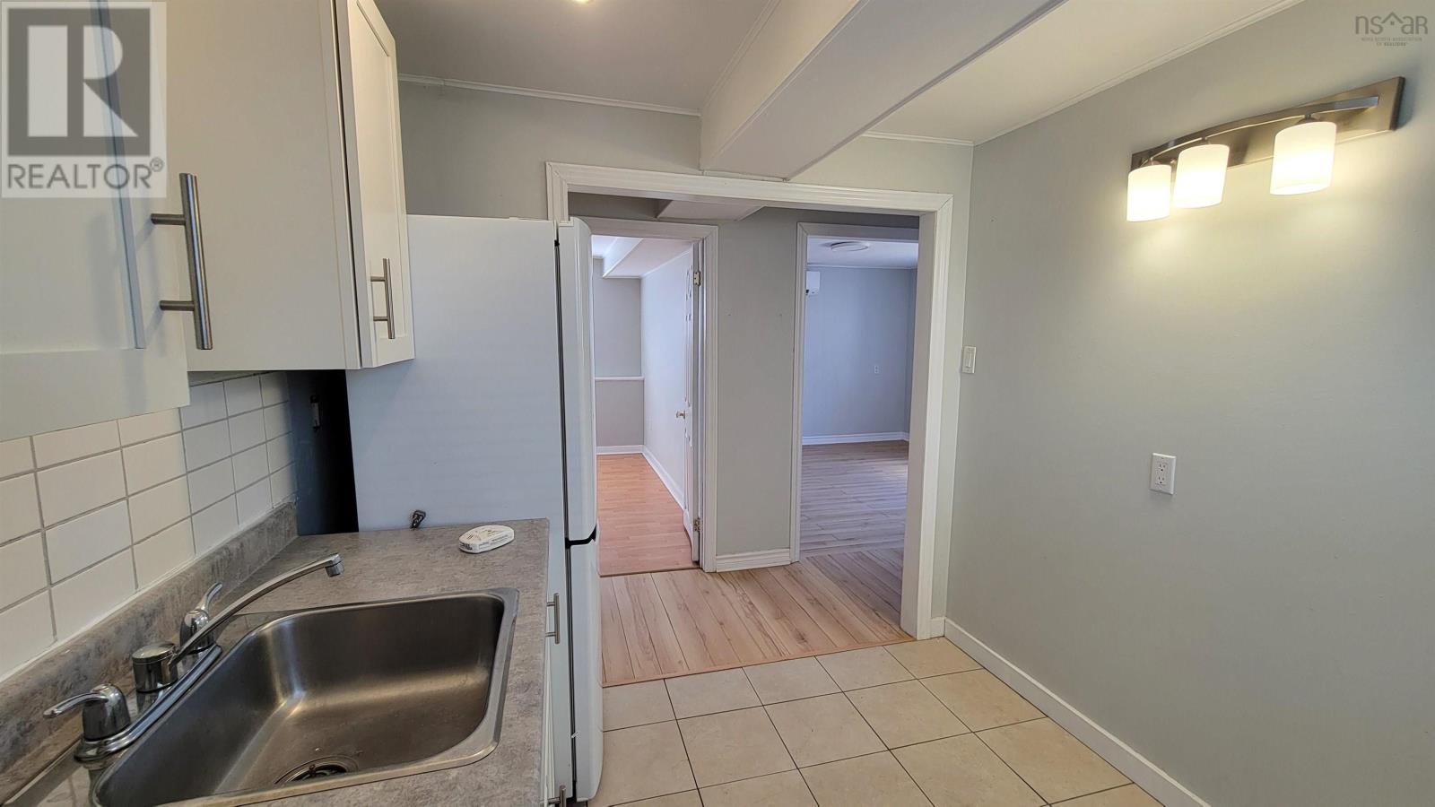 3617 Robie Street, Halifax, Nova Scotia  B3K 4S8 - Photo 28 - 202605620