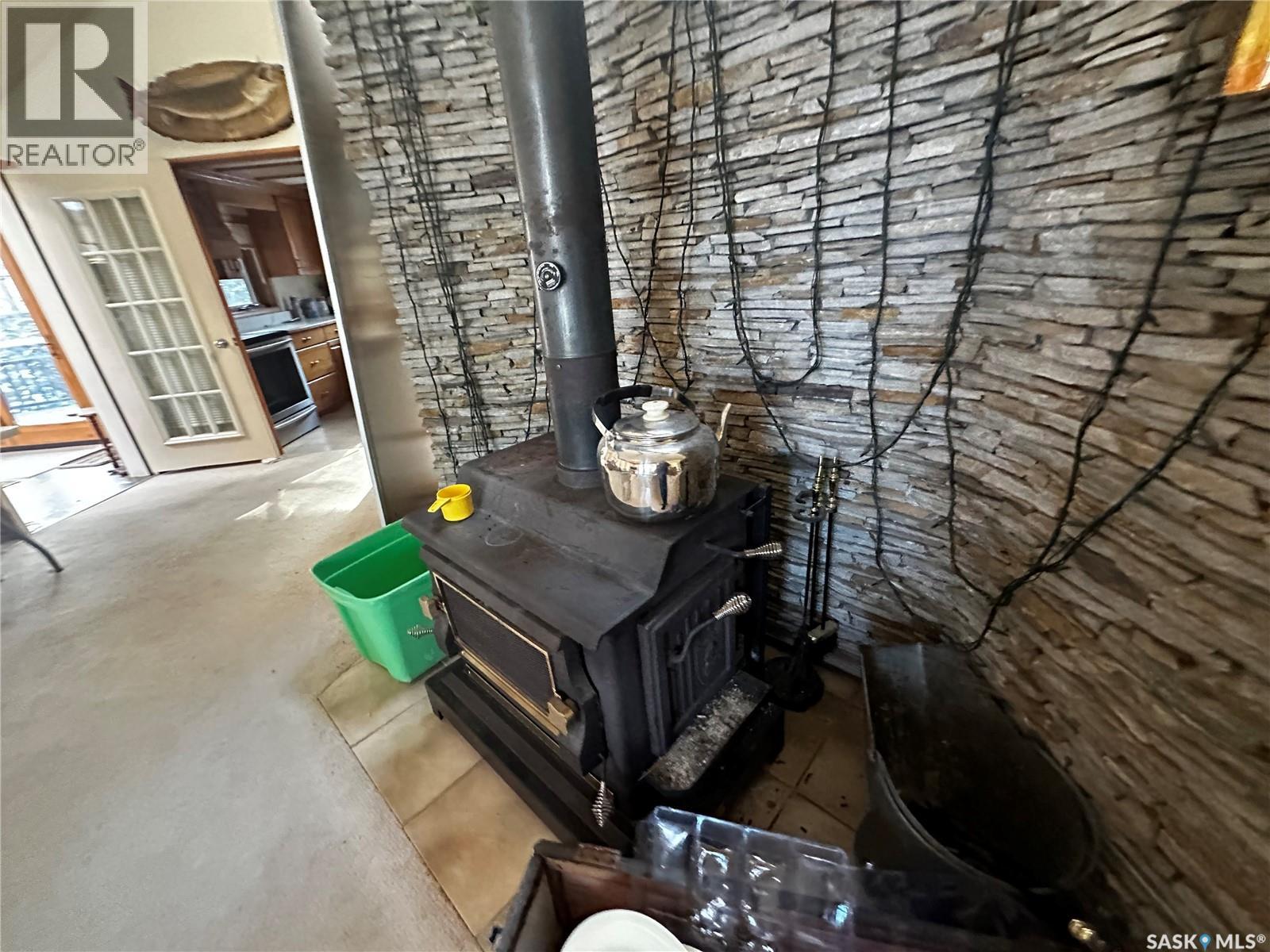 1604 Mahigan Crescent, Northern Admin District, Saskatchewan  S0J 1L0 - Photo 18 - SK032944