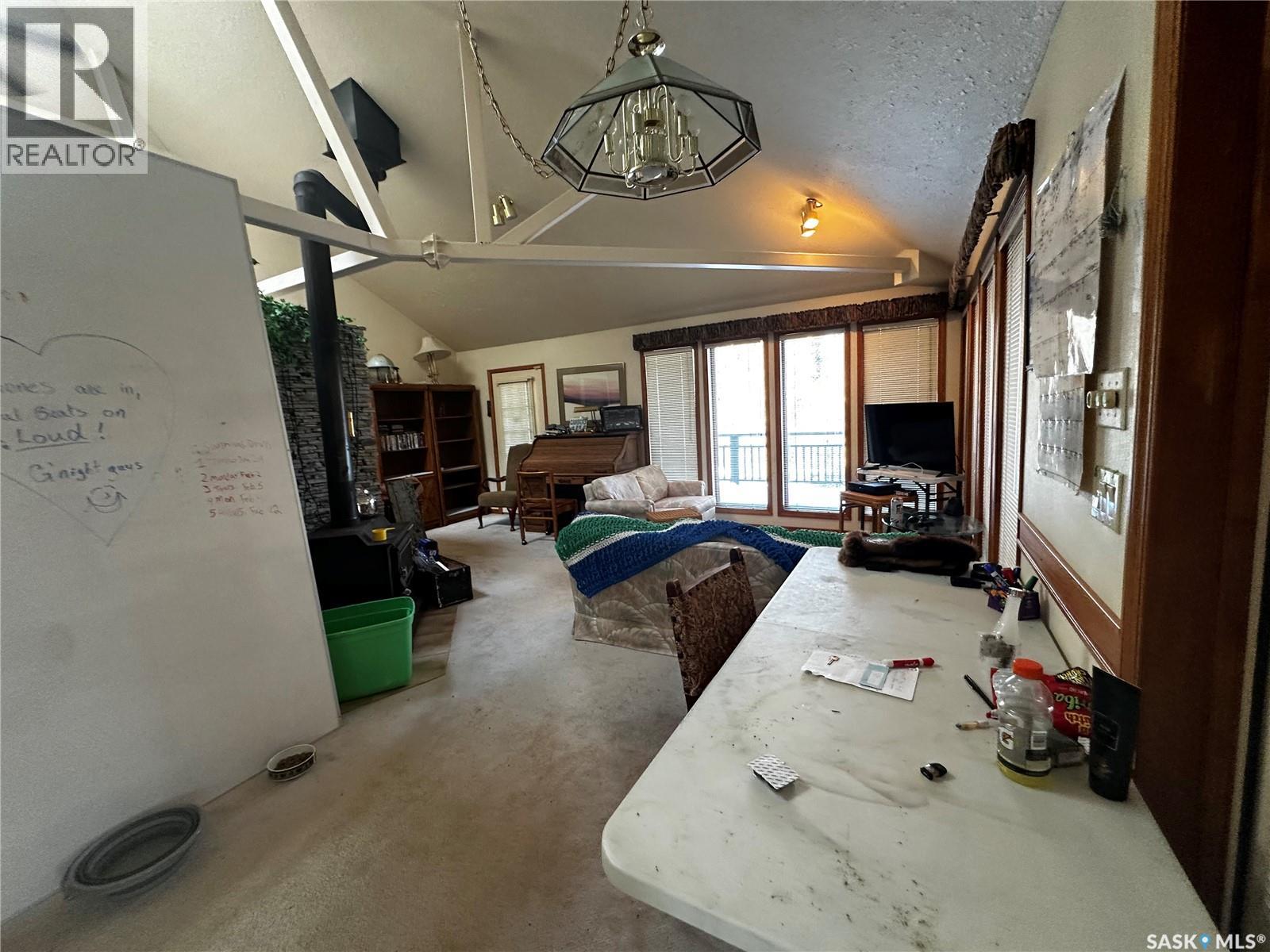 1604 Mahigan Crescent, Northern Admin District, Saskatchewan  S0J 1L0 - Photo 11 - SK032944