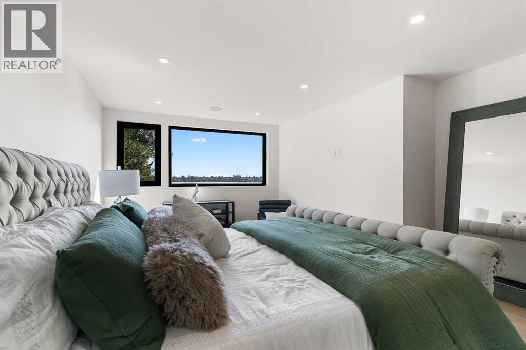 692 West Chestermere Drive, Chestermere, Alberta  T1X 1B5 - Photo 30 - A2288918